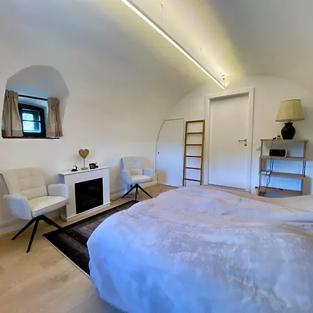 Burgstall Tatil Evi *